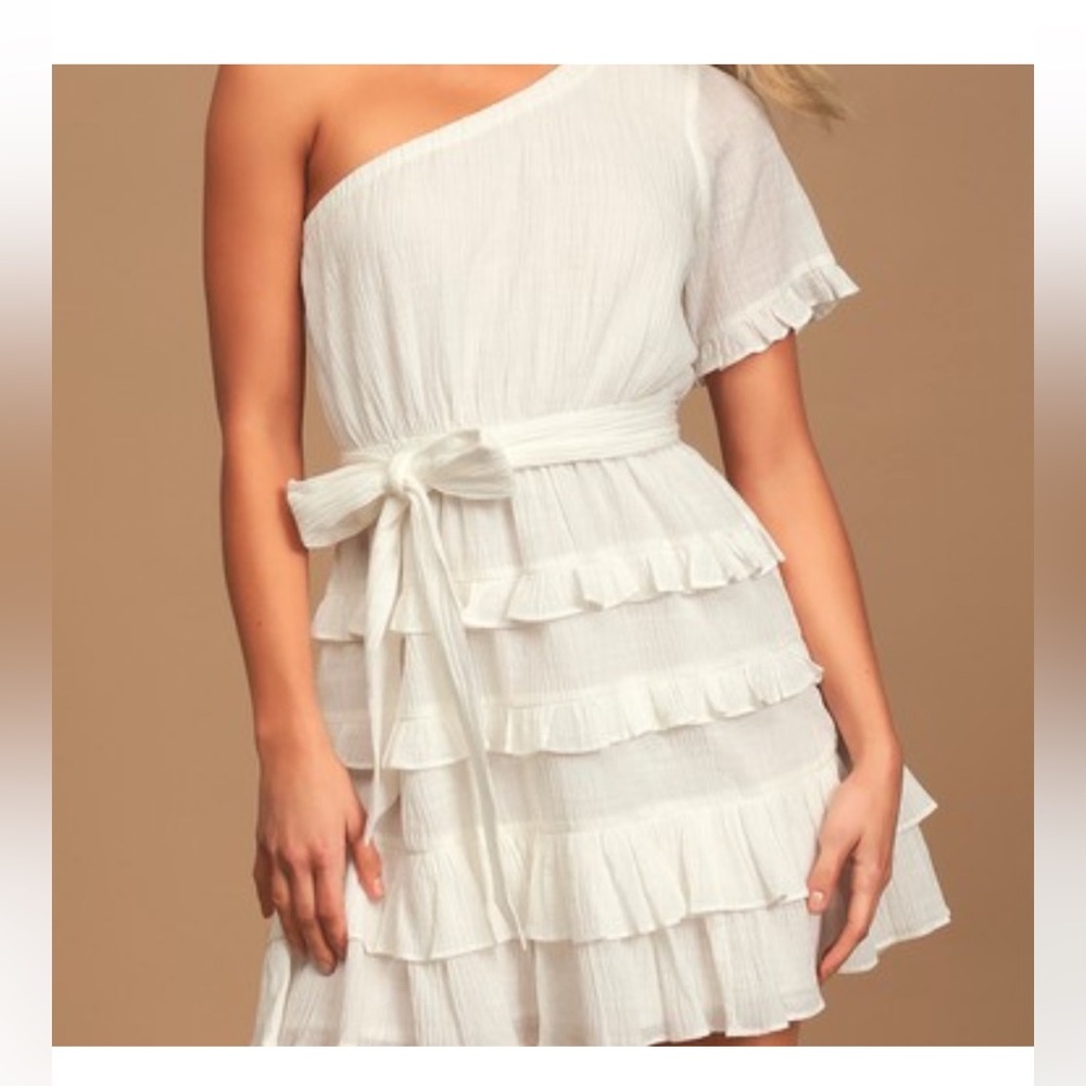One Shoulder Ruffled Mini Dress: Color: White; Size: Small